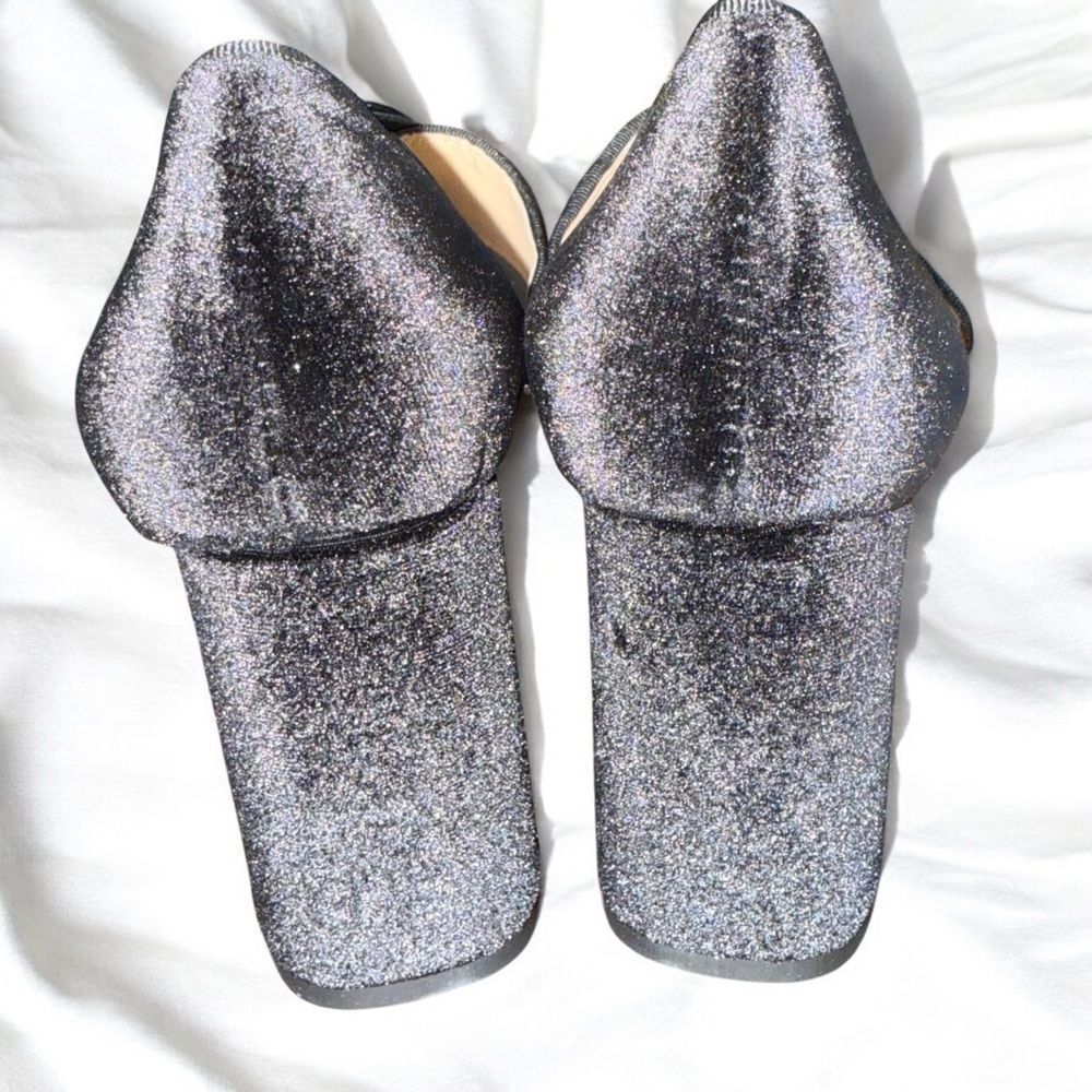 New in Box BLACK VELVET ELLIE HEELS with Block Heels Size 7 Fits like a Size 6 - Picture 3 of 11